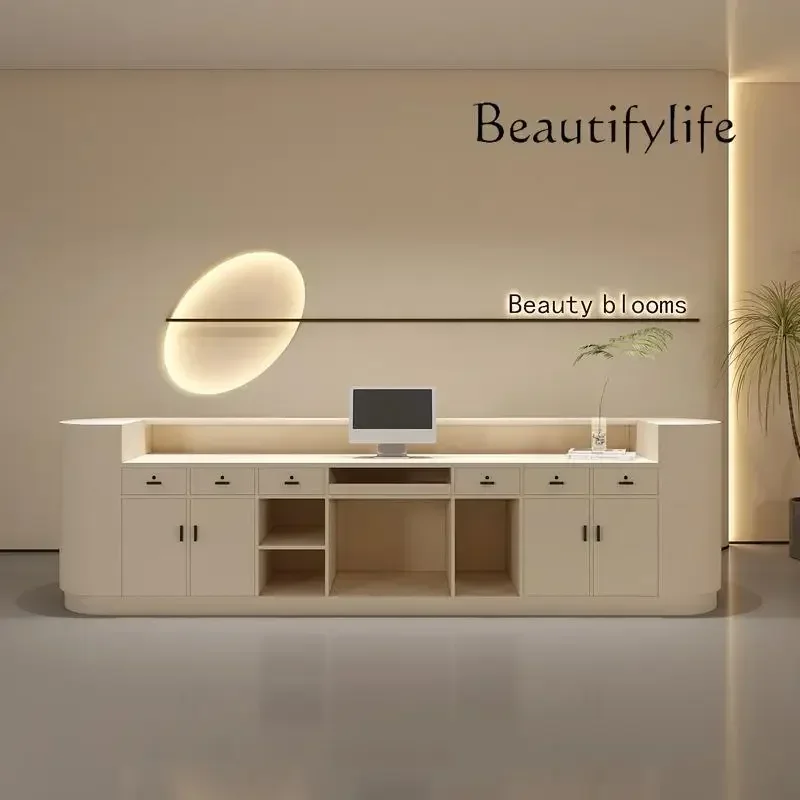 뉴 S 웜 컬러 스타일 뷰티 & 스킨케어 스토어 바 테 - Luxury Skincare Organic 리뷰 및 가격